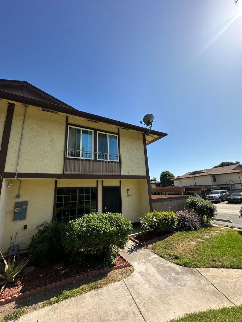 Chula Vista Condo: 230 Regency Ct Unit A