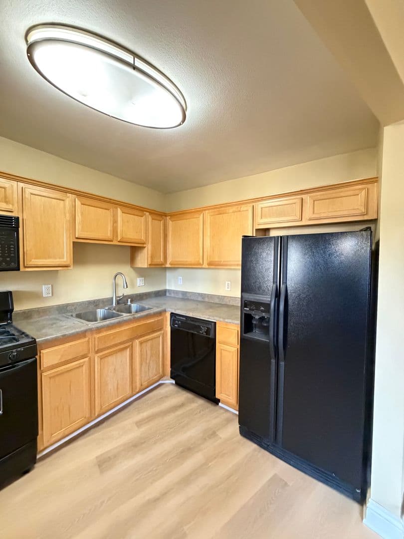 El Cajon House: 1160 E. Lexington Avenue