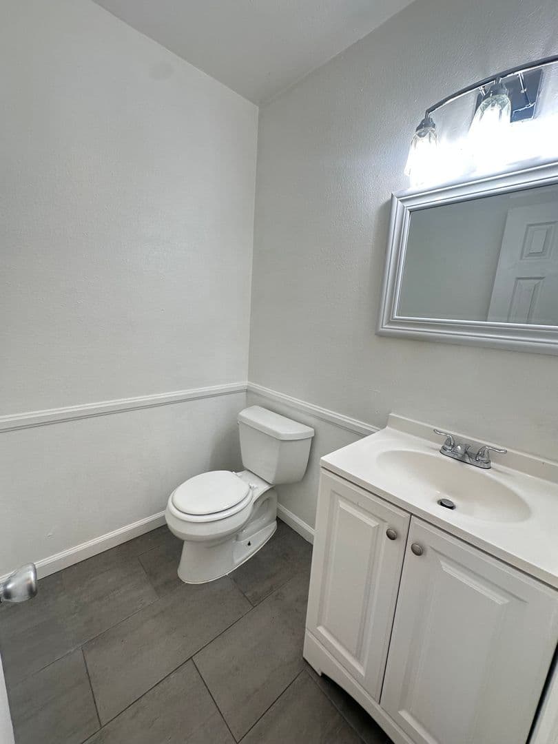 Chula Vista Condo: 230 Regency Ct Unit A