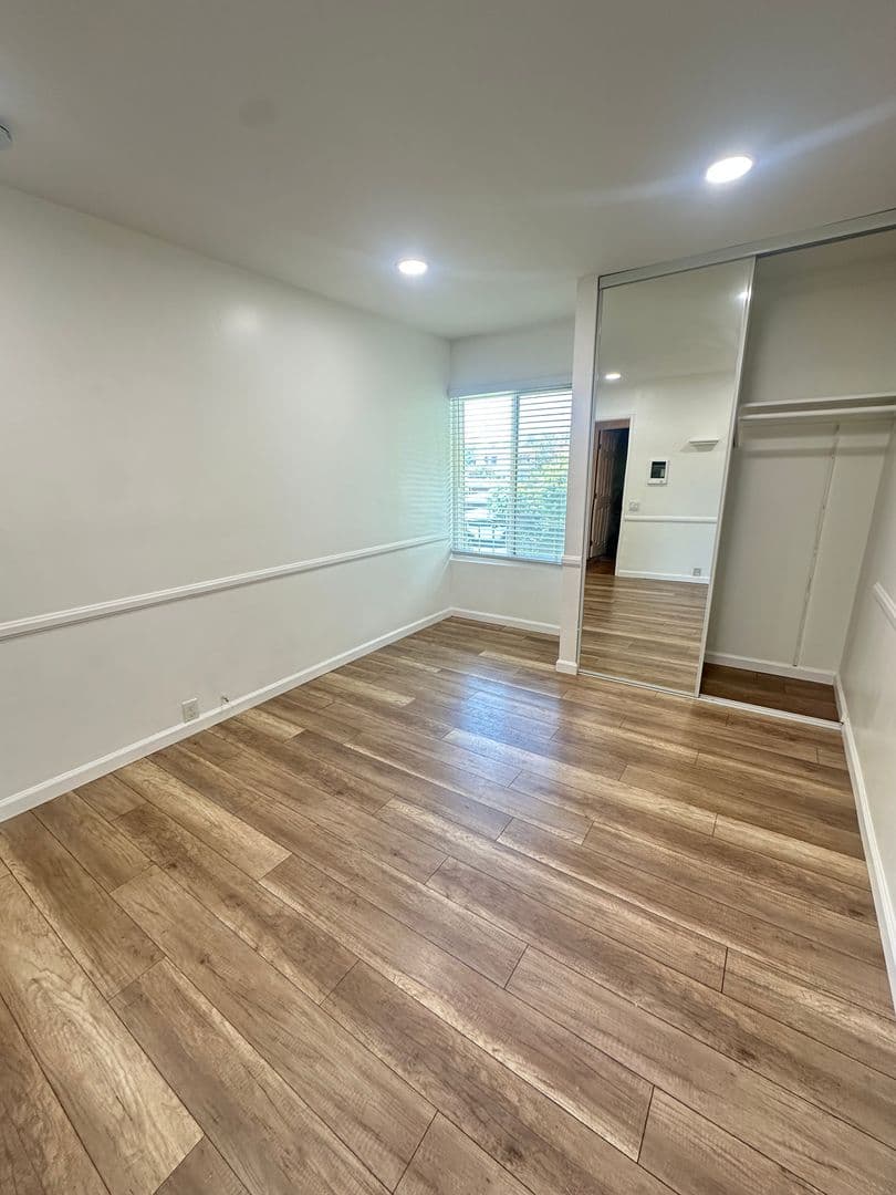 Chula Vista Condo: 230 Regency Ct Unit A