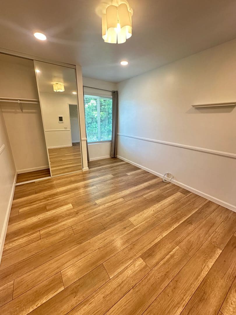 Chula Vista Condo: 230 Regency Ct Unit A