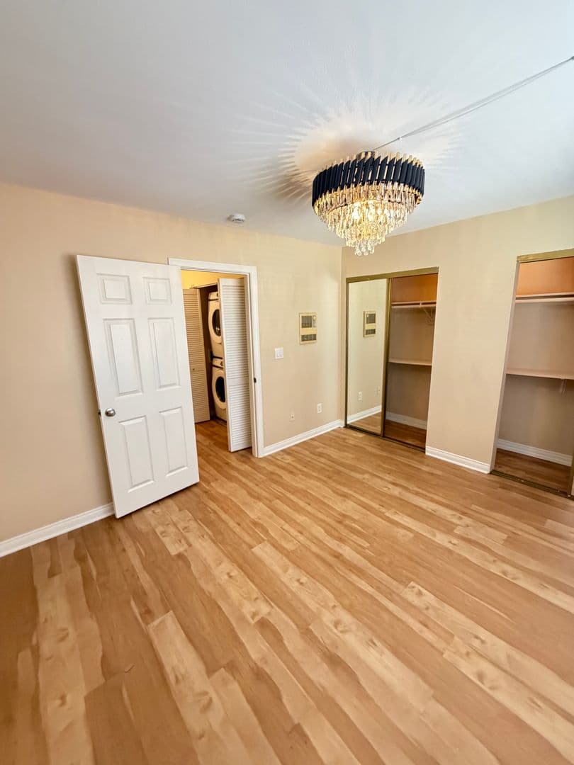 El Cajon Condo: 792 N. Mollison Ave #16