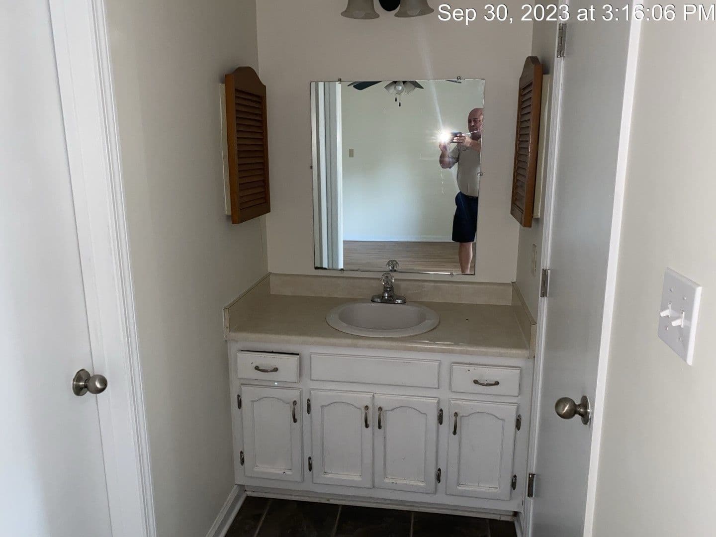 Fayetteville House: 912 Drew Court