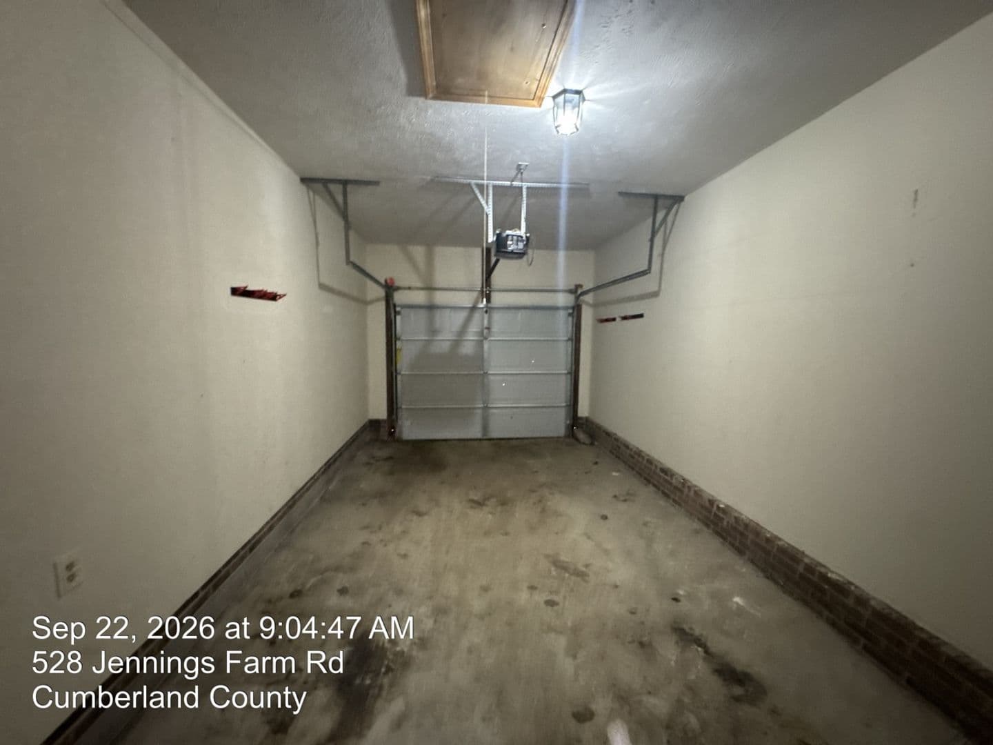 Fayetteville House: 528 Jennings Farm Road