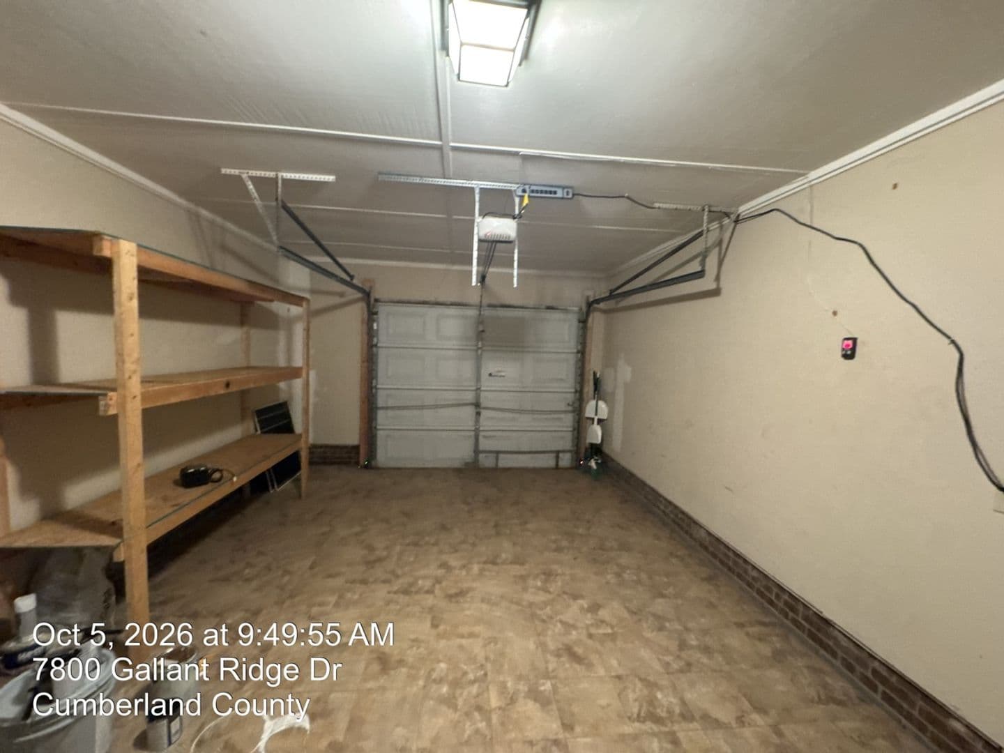 Fayetteville House: 7800 Gallant Ridge Drive