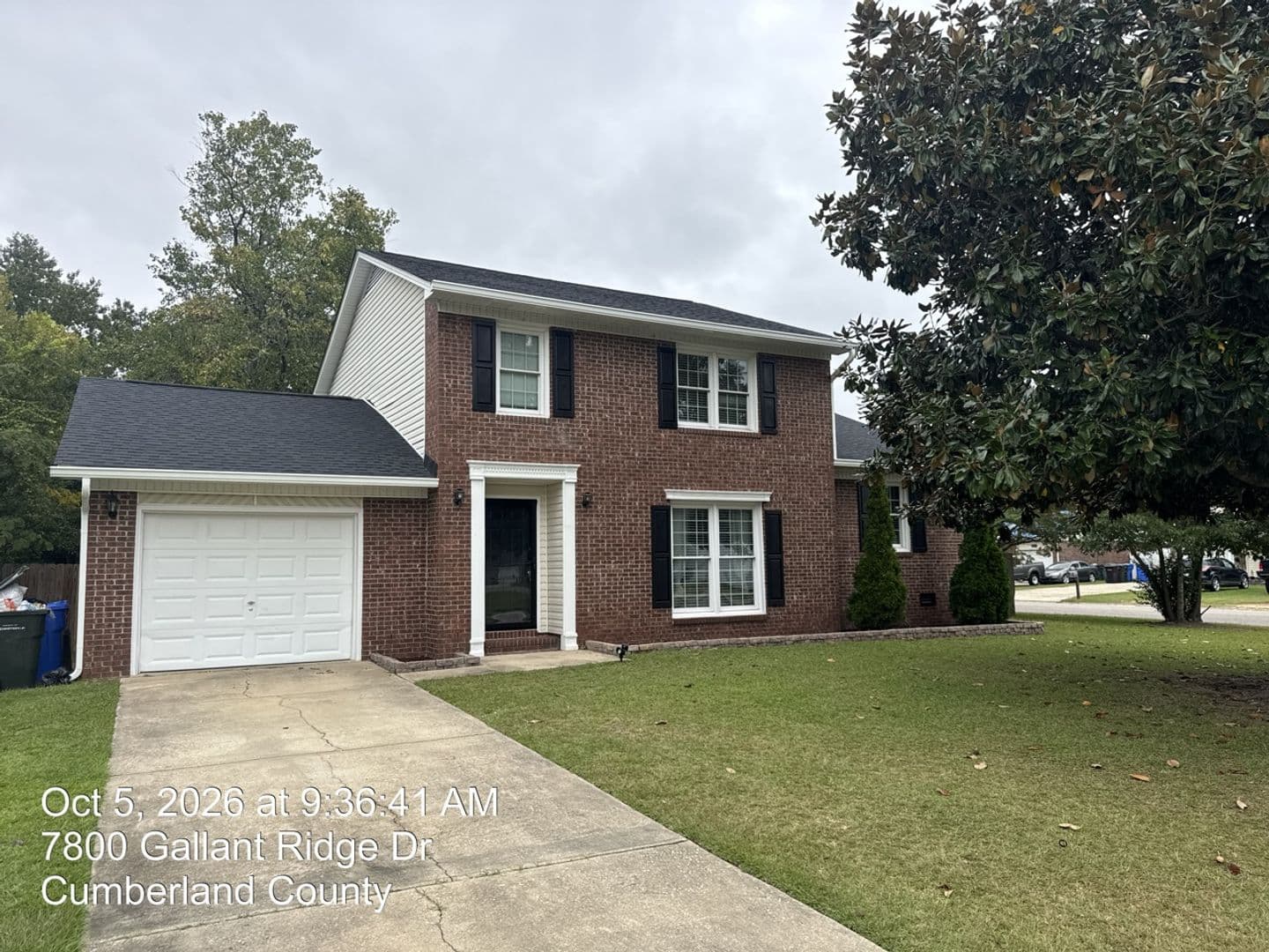 Fayetteville House: 7800 Gallant Ridge Drive