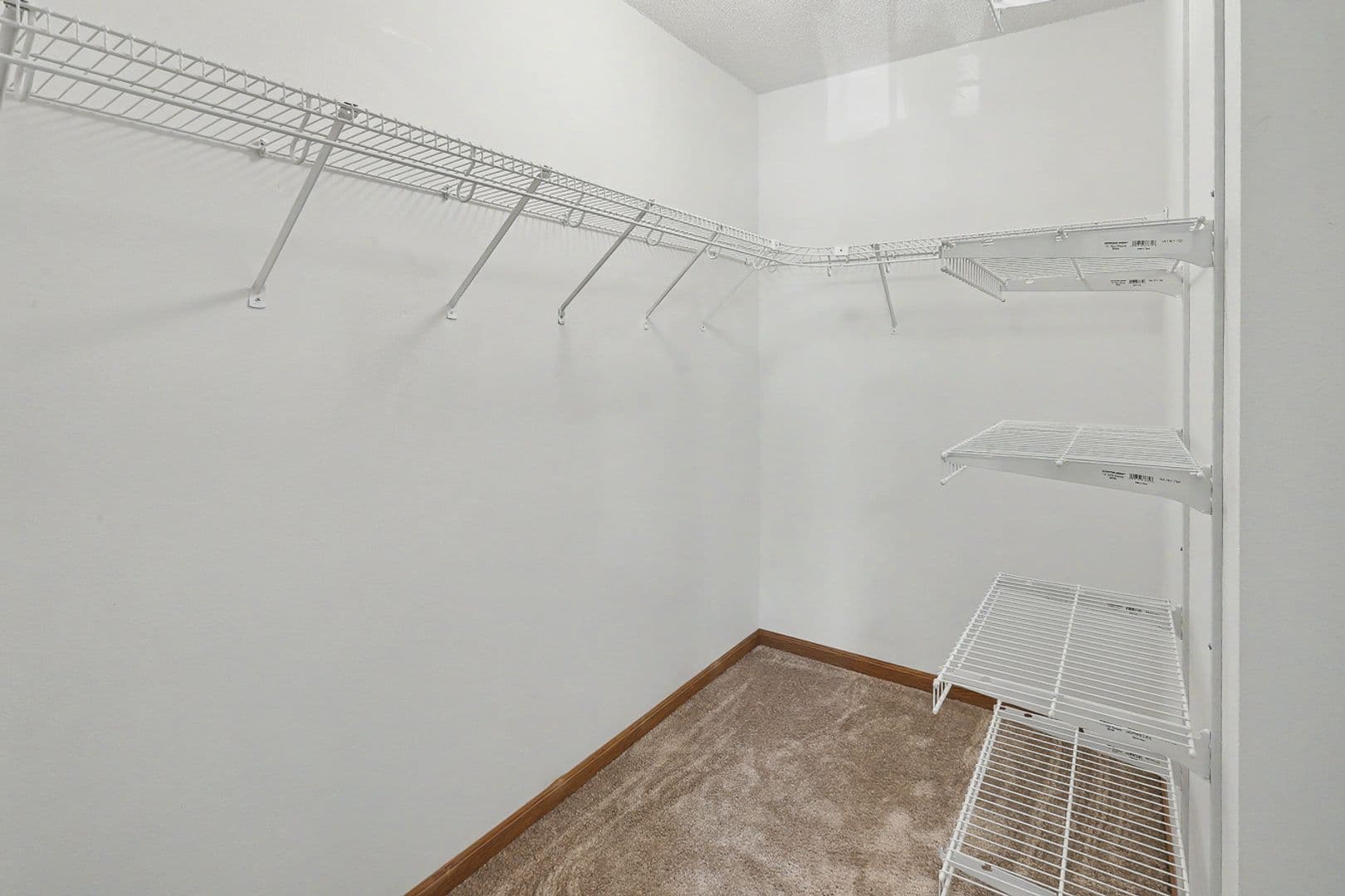 Pella Apartment: 340 East 13th Street
