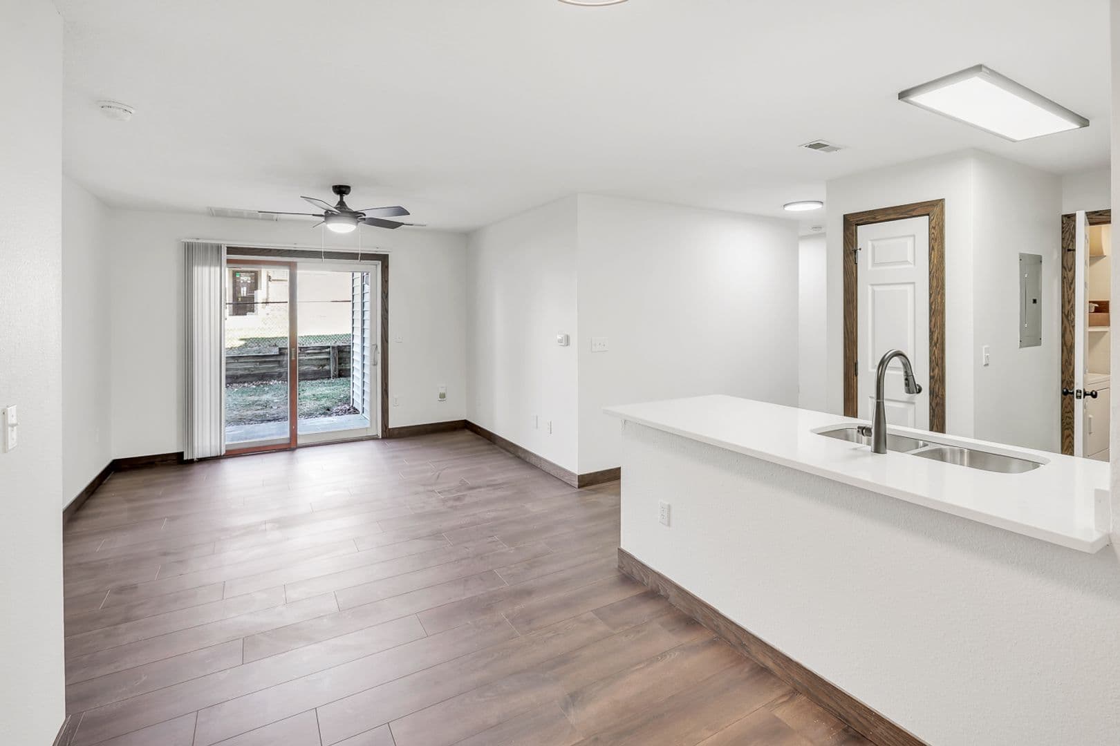 Pella Apartment: 340 East 13th Street