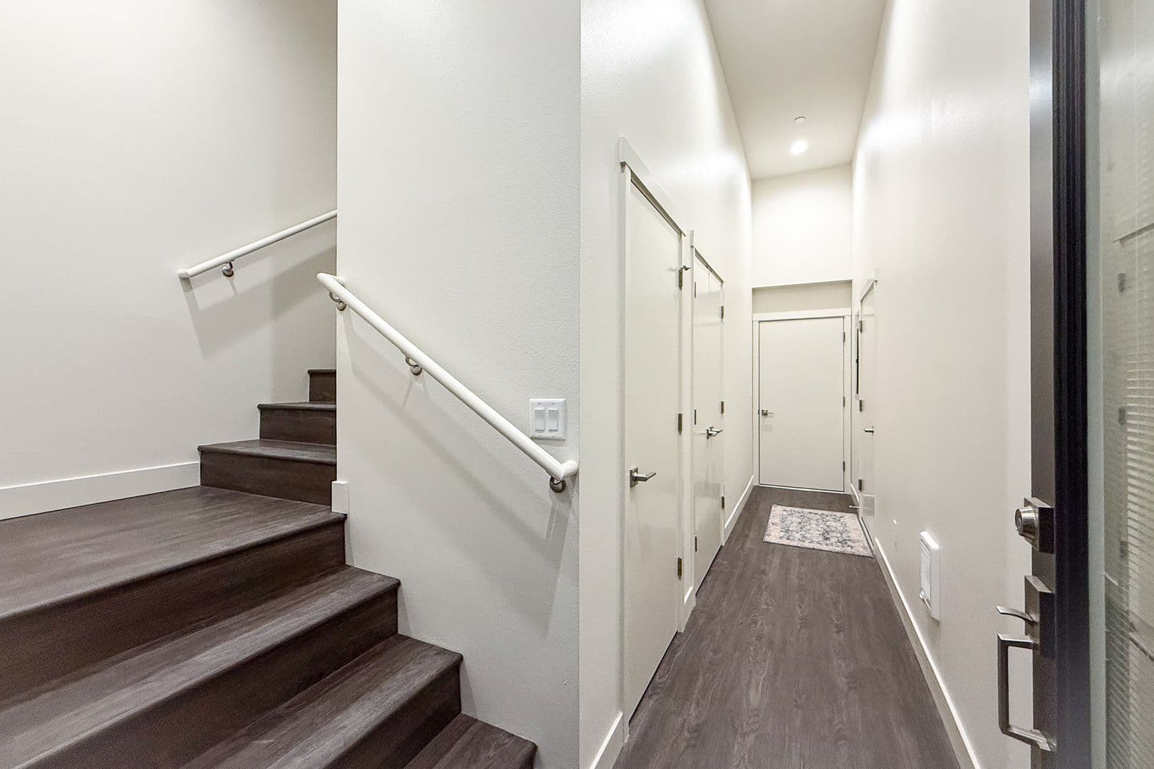 Kennewick Townhome: 212 N Elm St