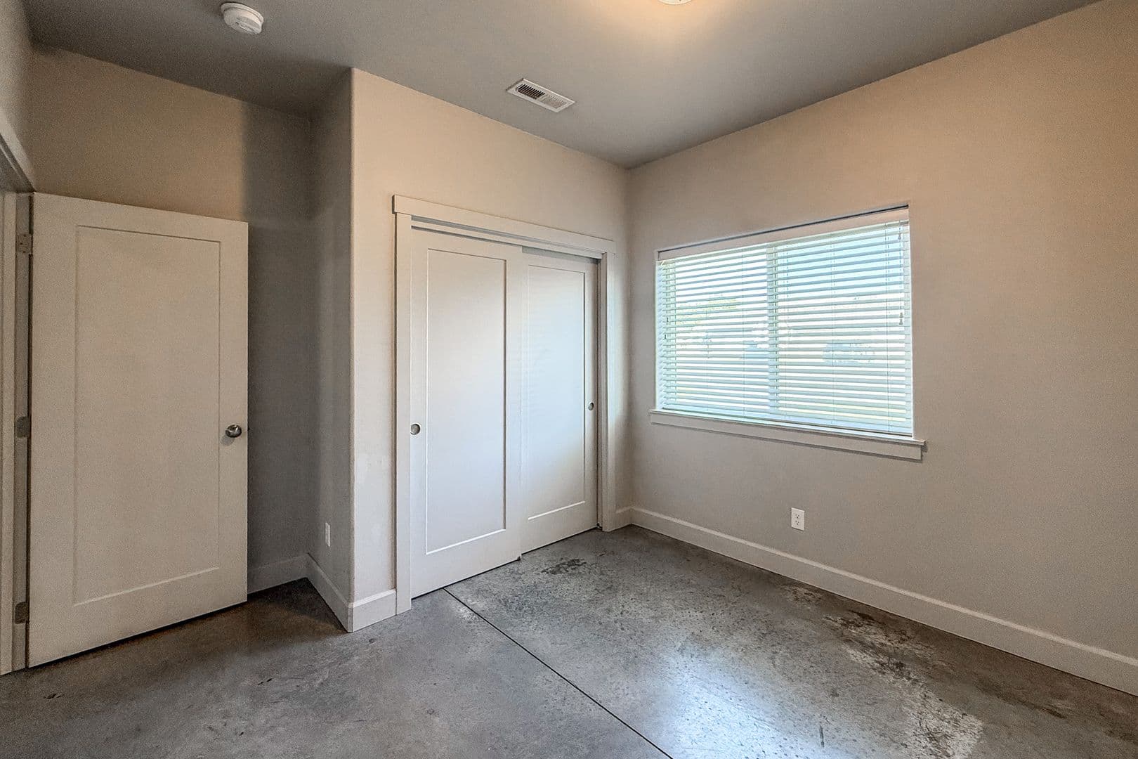 Richland Townhome: 701 Symons Street
