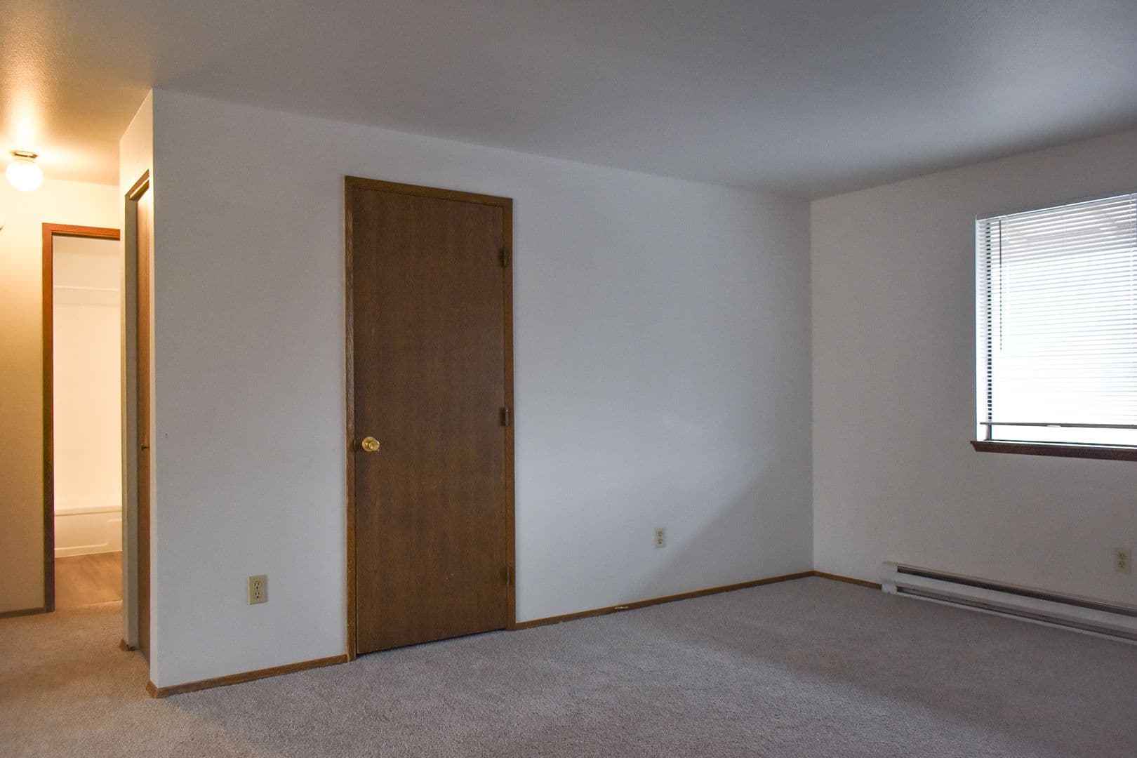 College Place Apartment: 221-254 NE Birch Ave