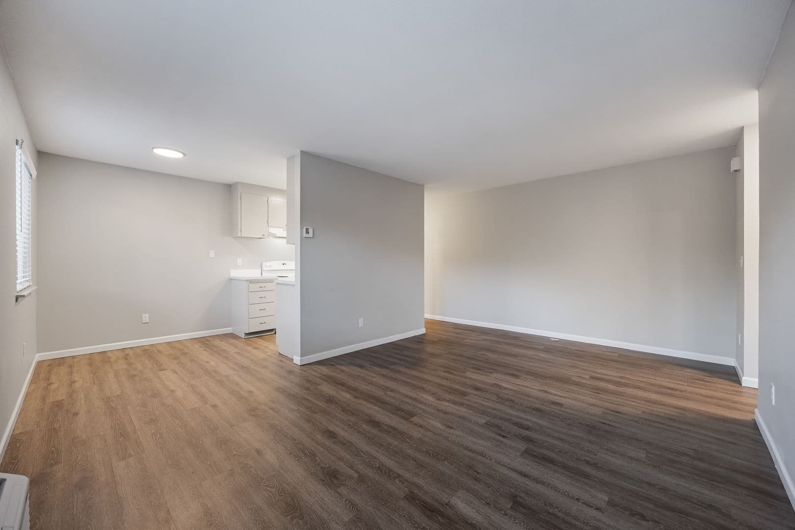 East Wenatchee Apartment: 490 9th Street NE