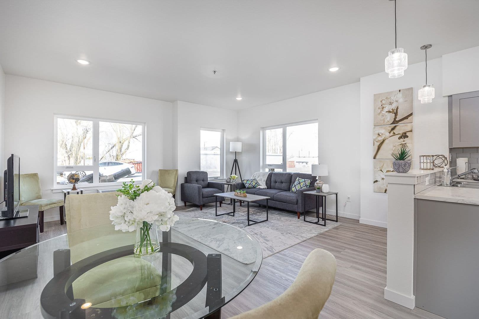 Richland Apartment: 1148 - 1156 Columbia Park Trail
