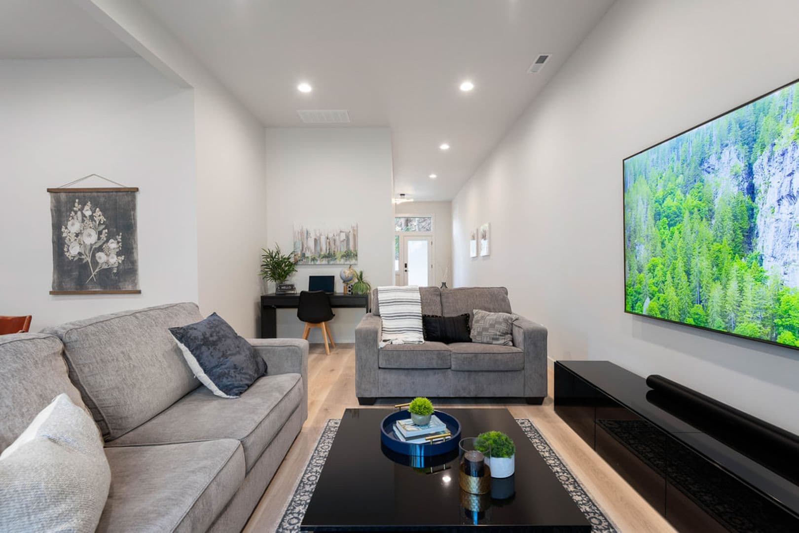 Prosser Condo: 915-959 Hidden Lane PR
