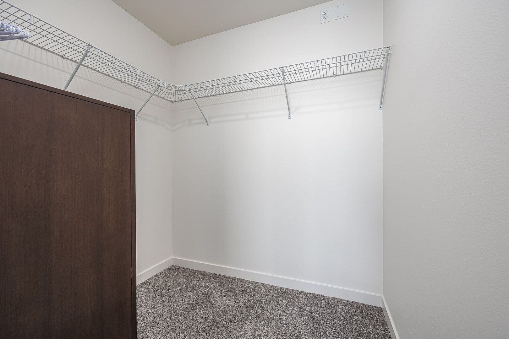 Richland Apartment: 1148 - 1156 Columbia Park Trail