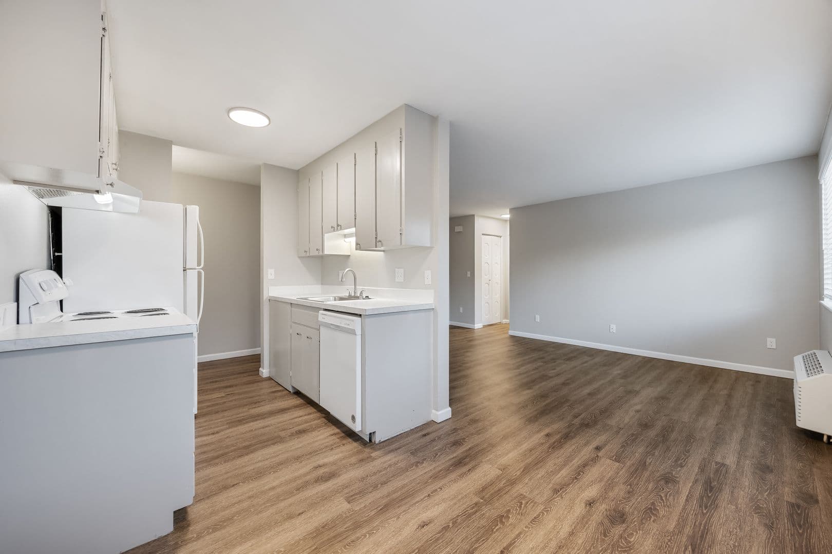 East Wenatchee Apartment: 490 9th Street NE