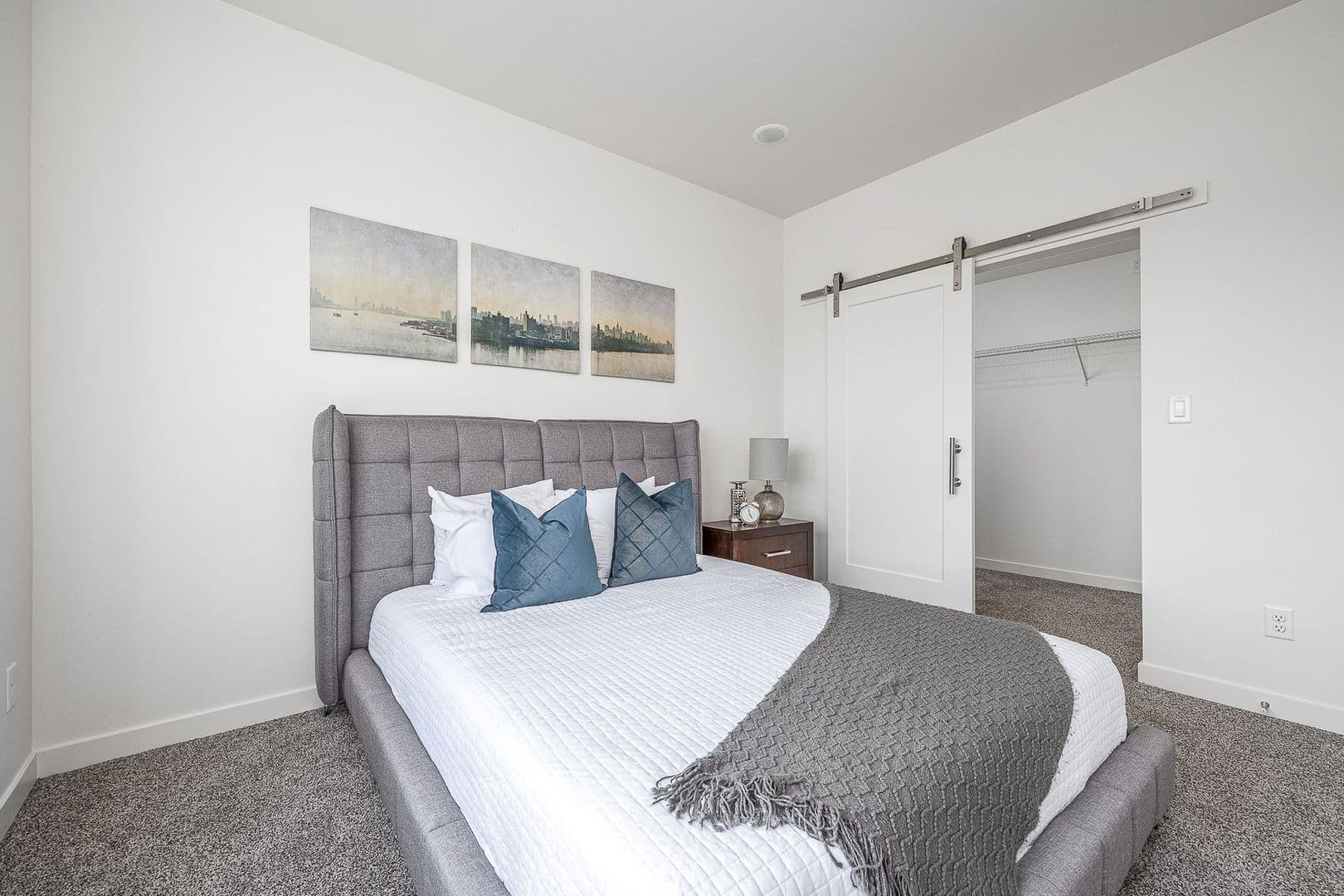 Richland Apartment: 1148 - 1156 Columbia Park Trail