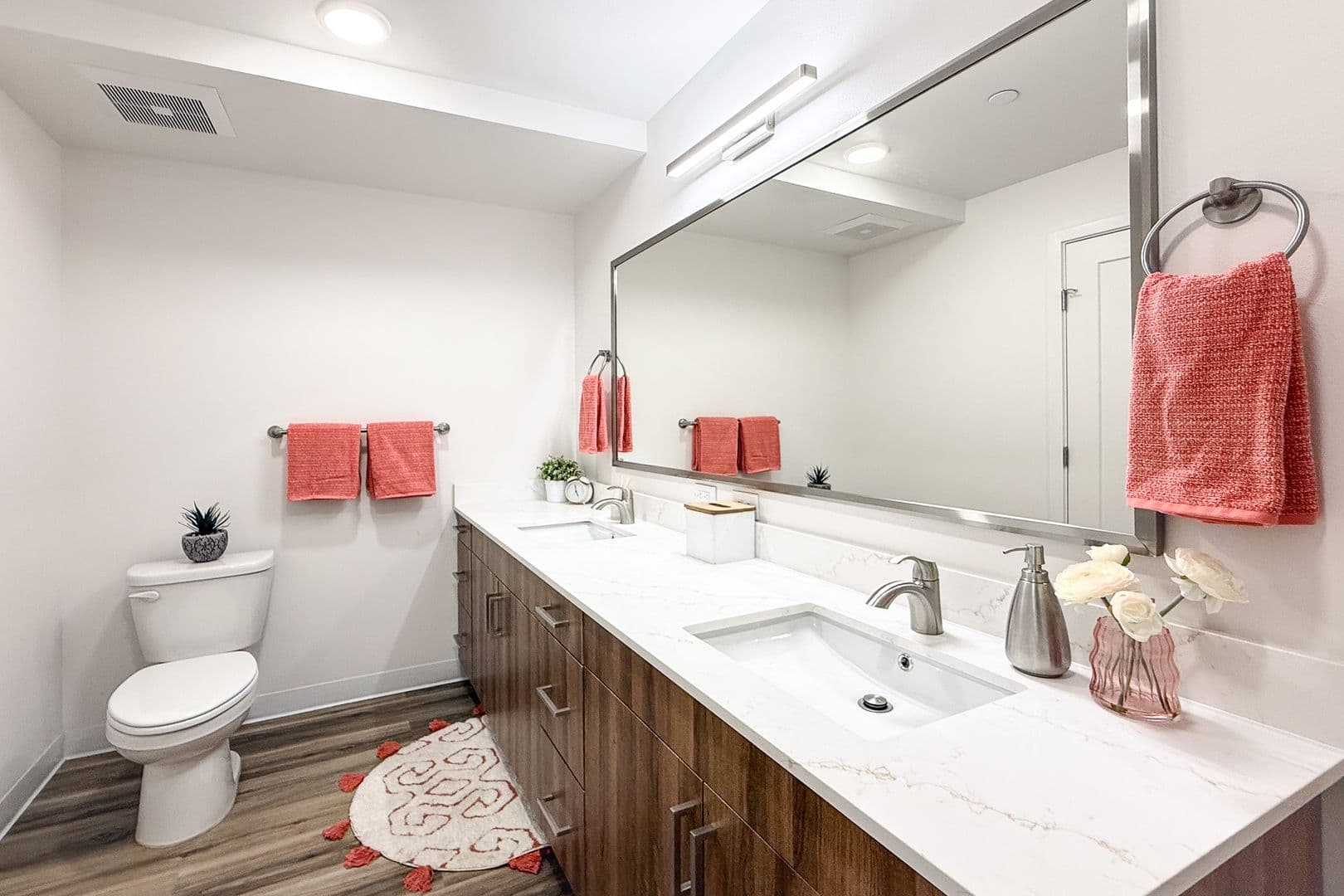 Kennewick Apartment: 3605 S Zintel Way