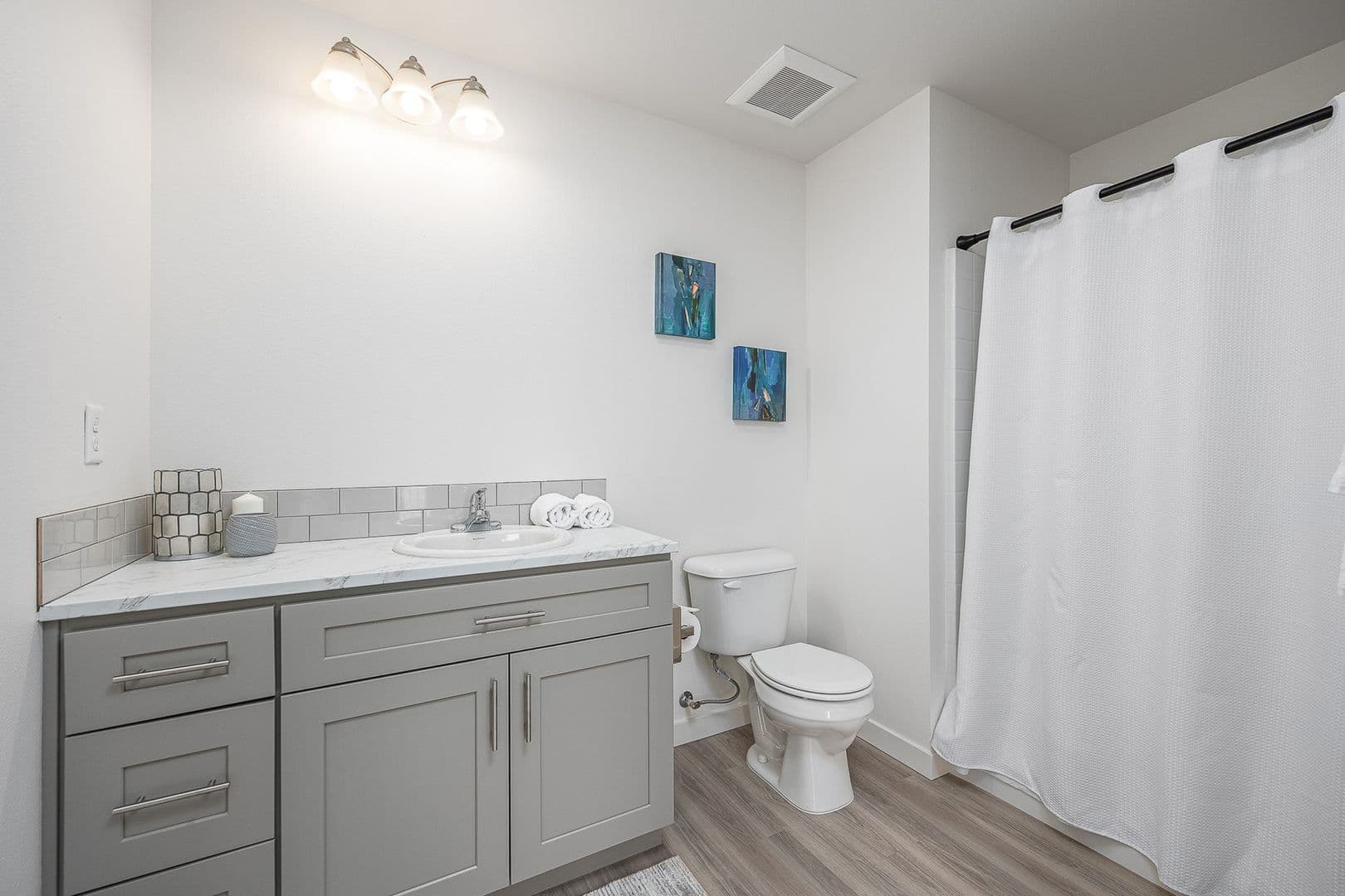 Richland Apartment: 1148 - 1156 Columbia Park Trail