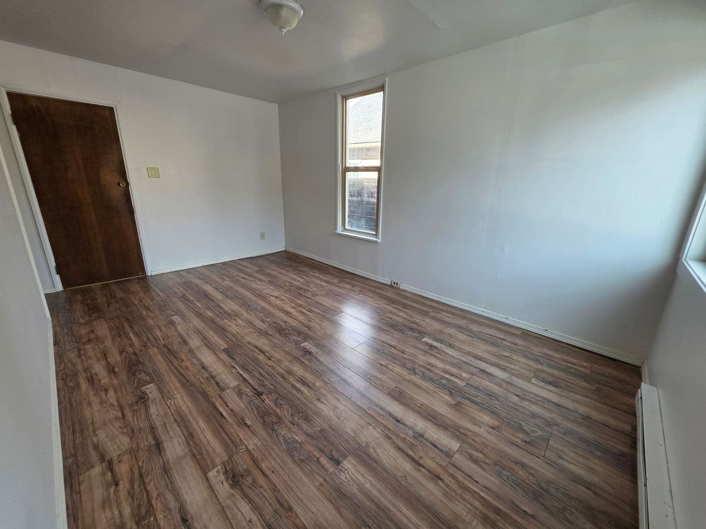 Walla Walla Apartment: 317 Chase Ave