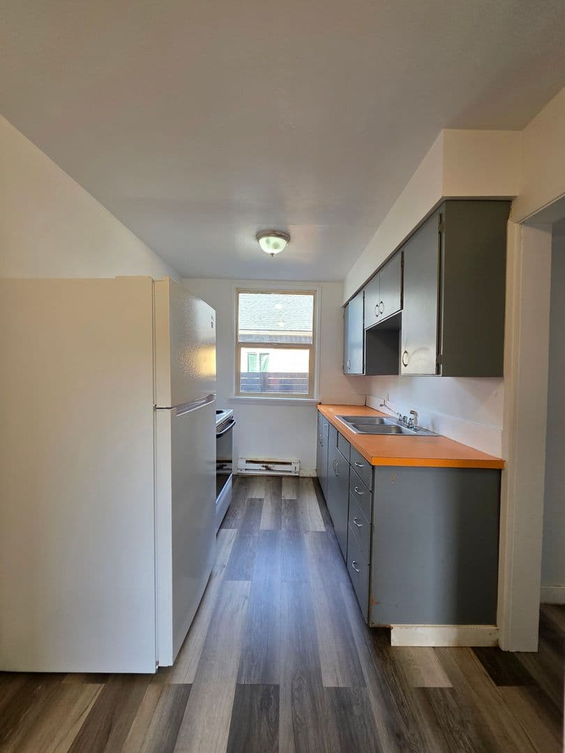 Walla Walla Apartment: 317 Chase Ave