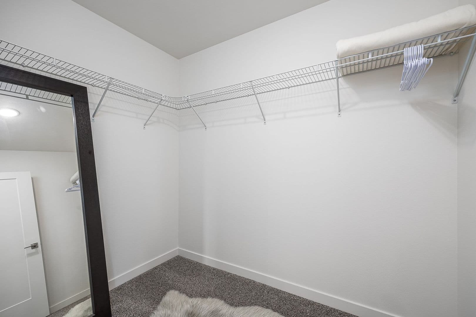 Richland Apartment: 1148 - 1156 Columbia Park Trail