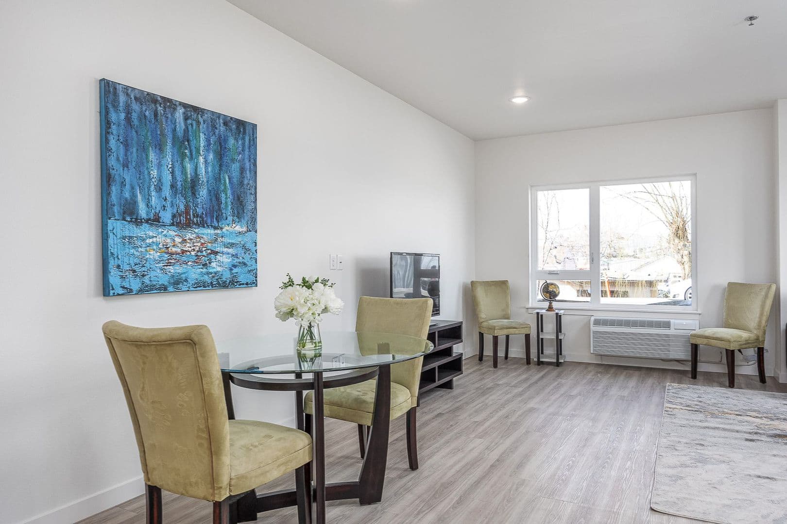 Richland Apartment: 1148 - 1156 Columbia Park Trail