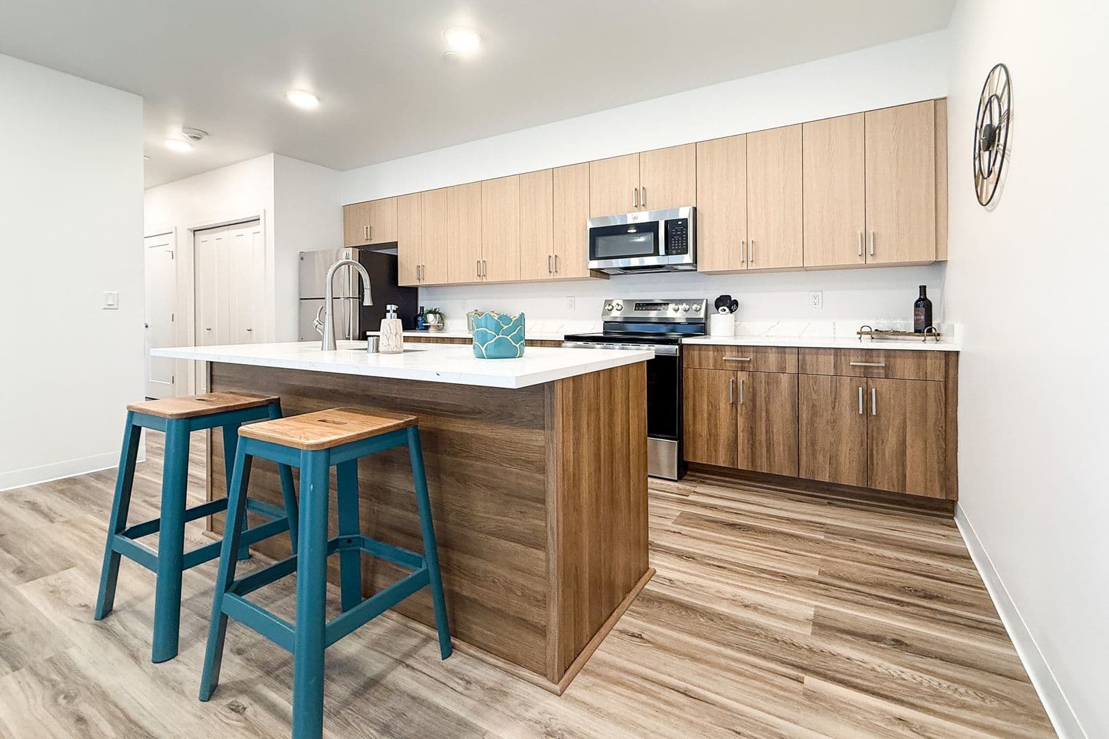 Kennewick Apartment: 3605 S Zintel Way