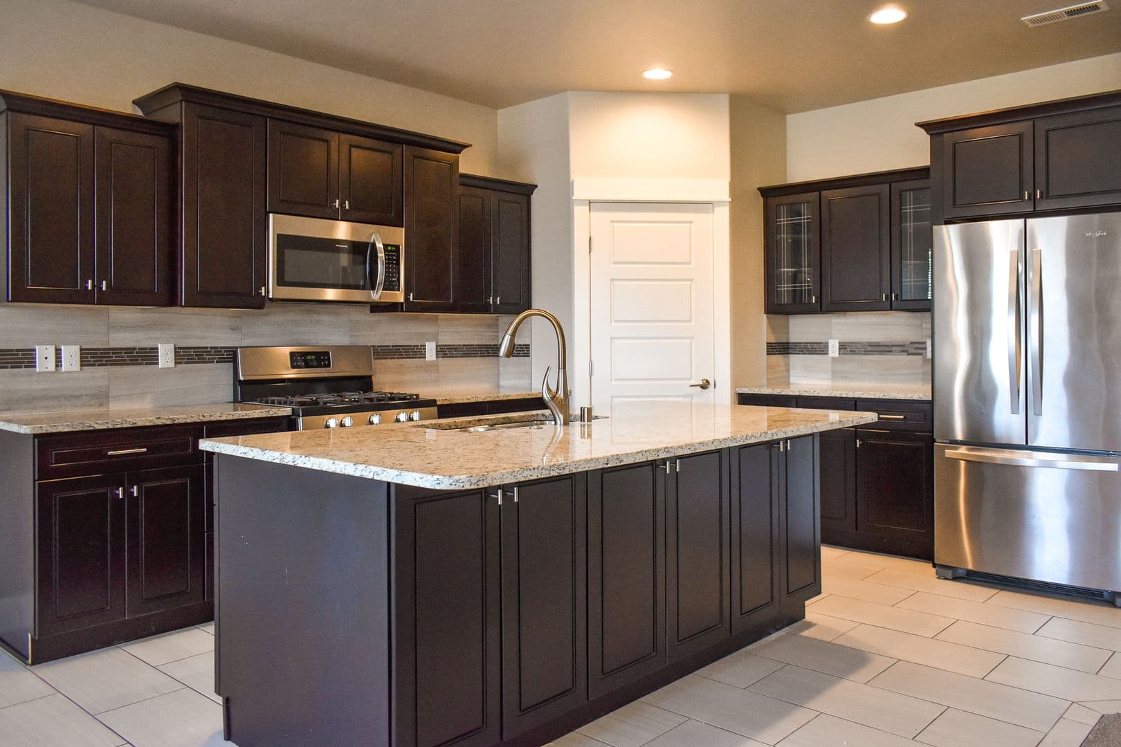 Richland House: 2369 Delle Celle Drive