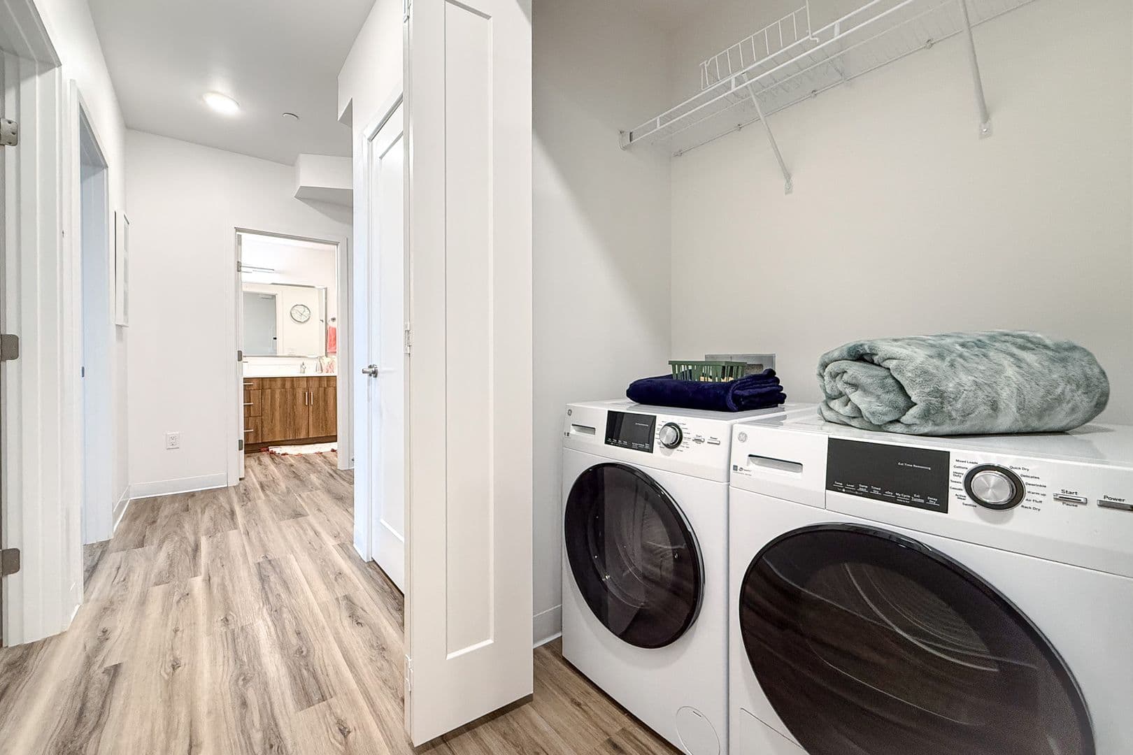 Kennewick Apartment: 3605 S Zintel Way