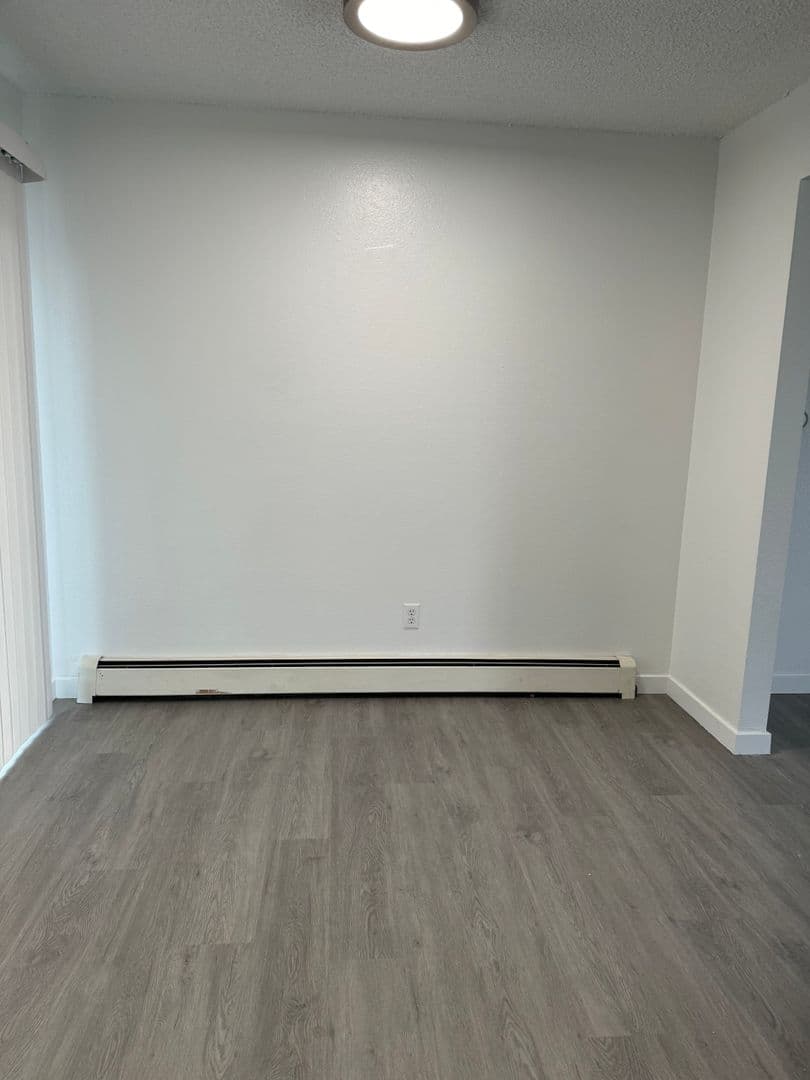 Clarkston Apartment: 1222 Highland Ave