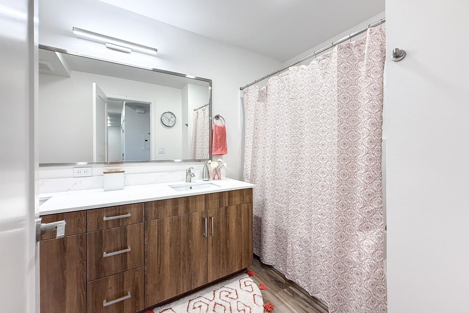 Kennewick Apartment: 3605 S Zintel Way