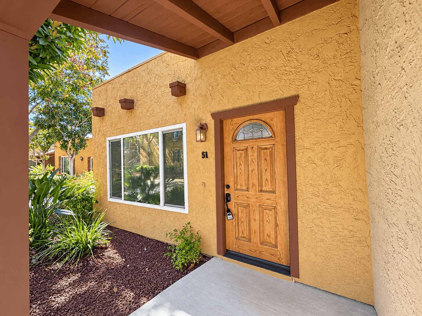 El  Cajon Apartment: 1000 Estes St