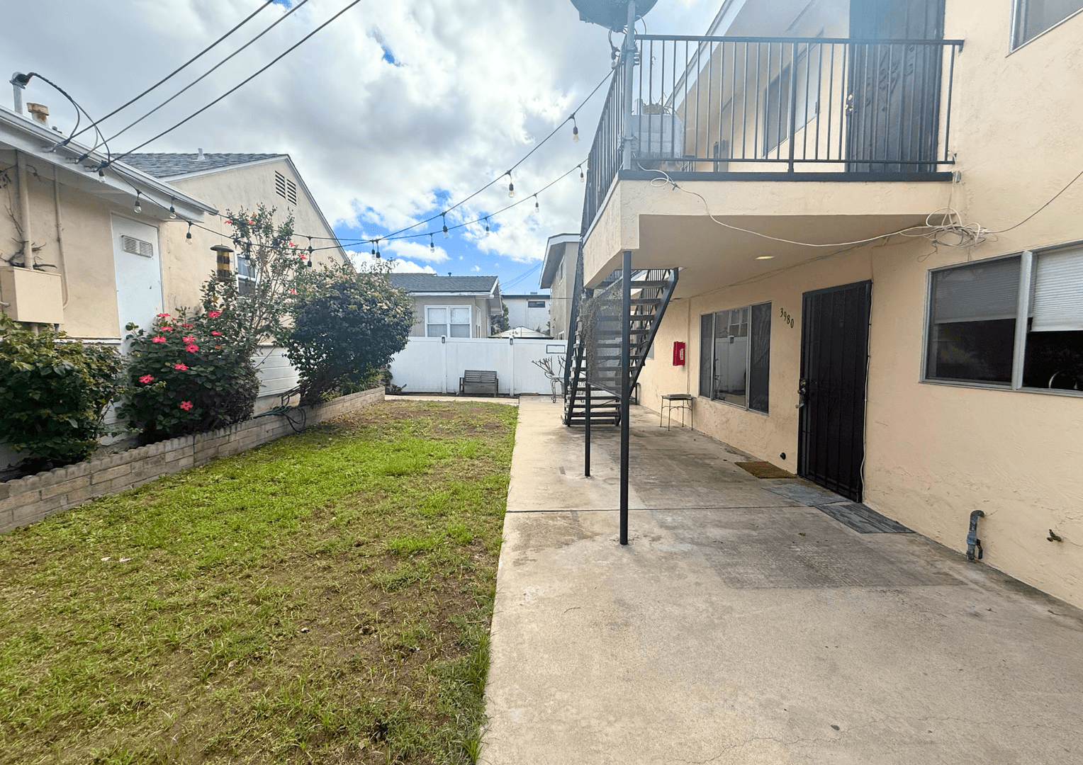 San Diego Apartment: 3974-80 Louisiana St