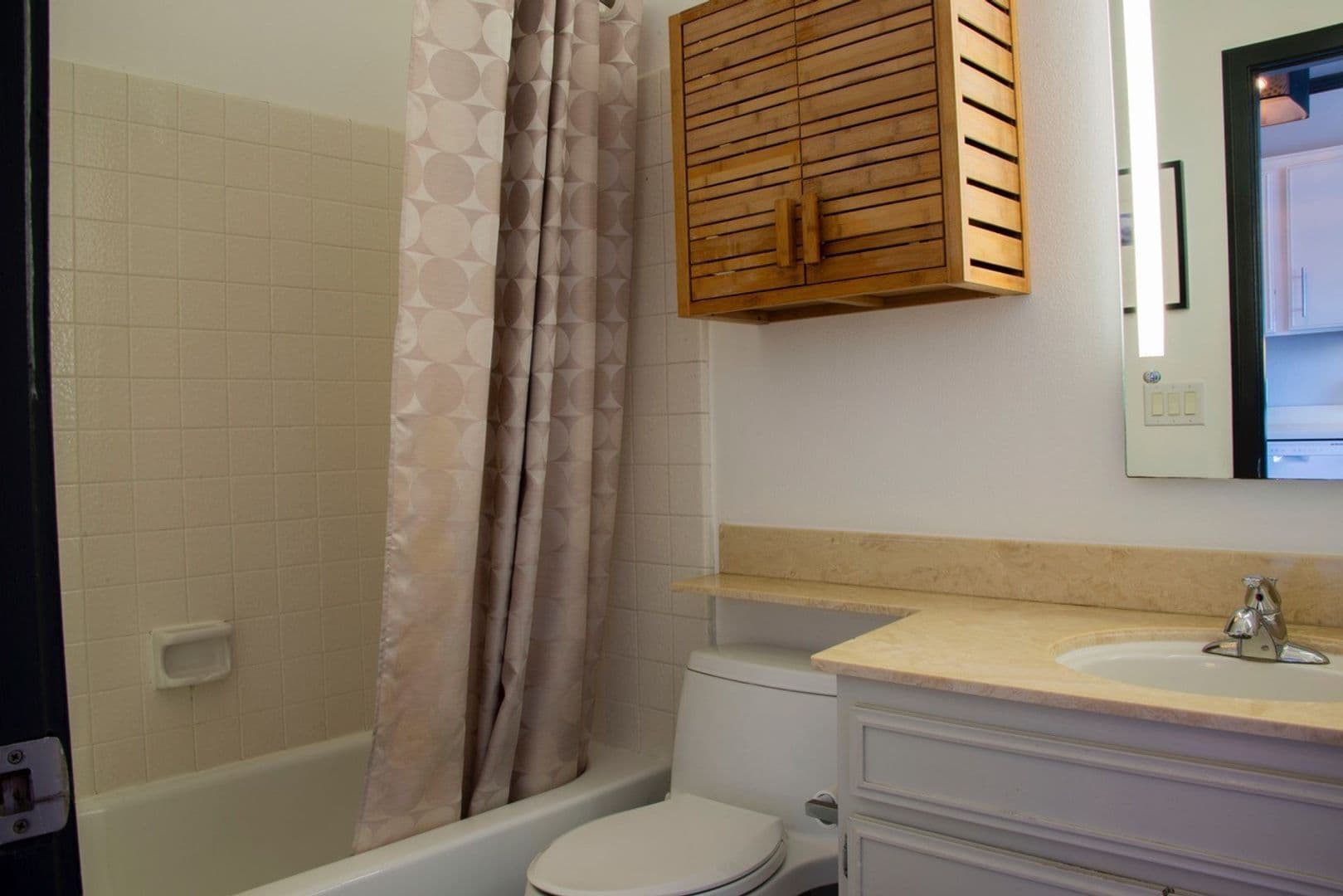 San Diego Apartment: 3760 Florida St