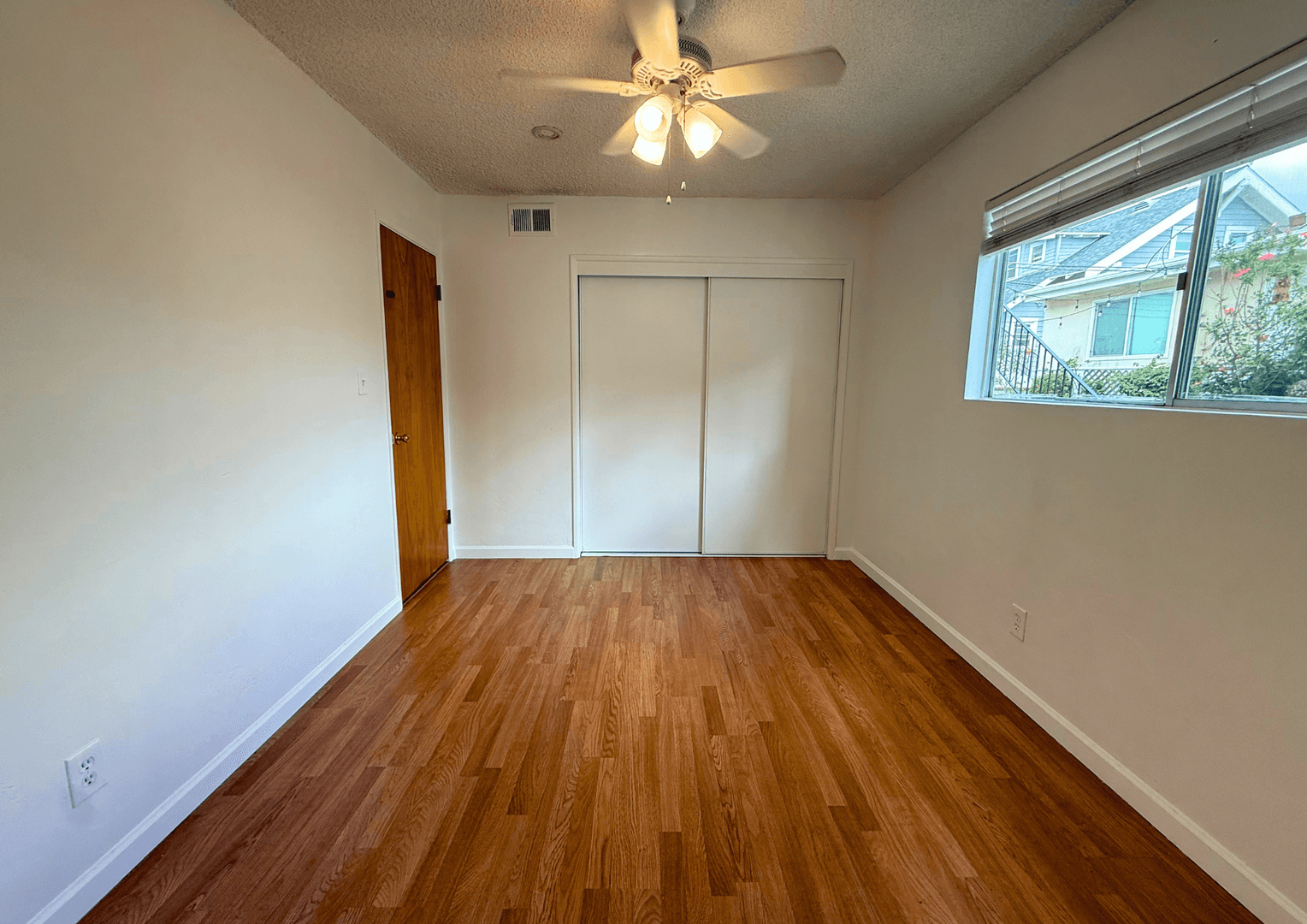 San Diego Apartment: 3974-80 Louisiana St