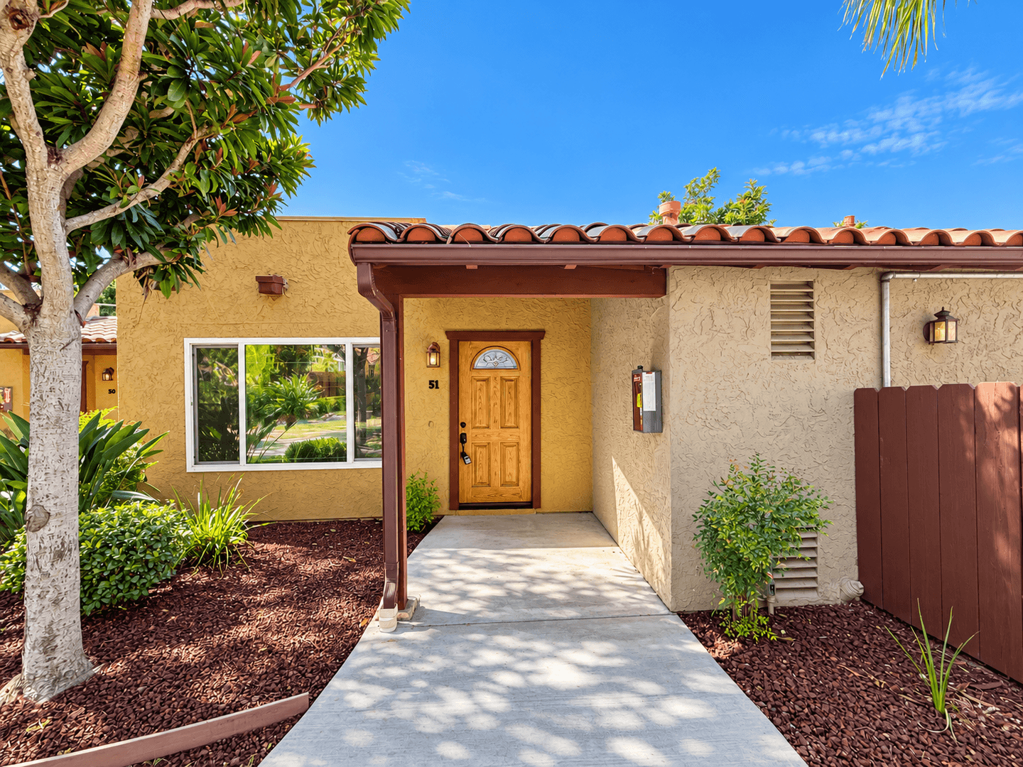 El  Cajon Apartment: 1000 Estes St