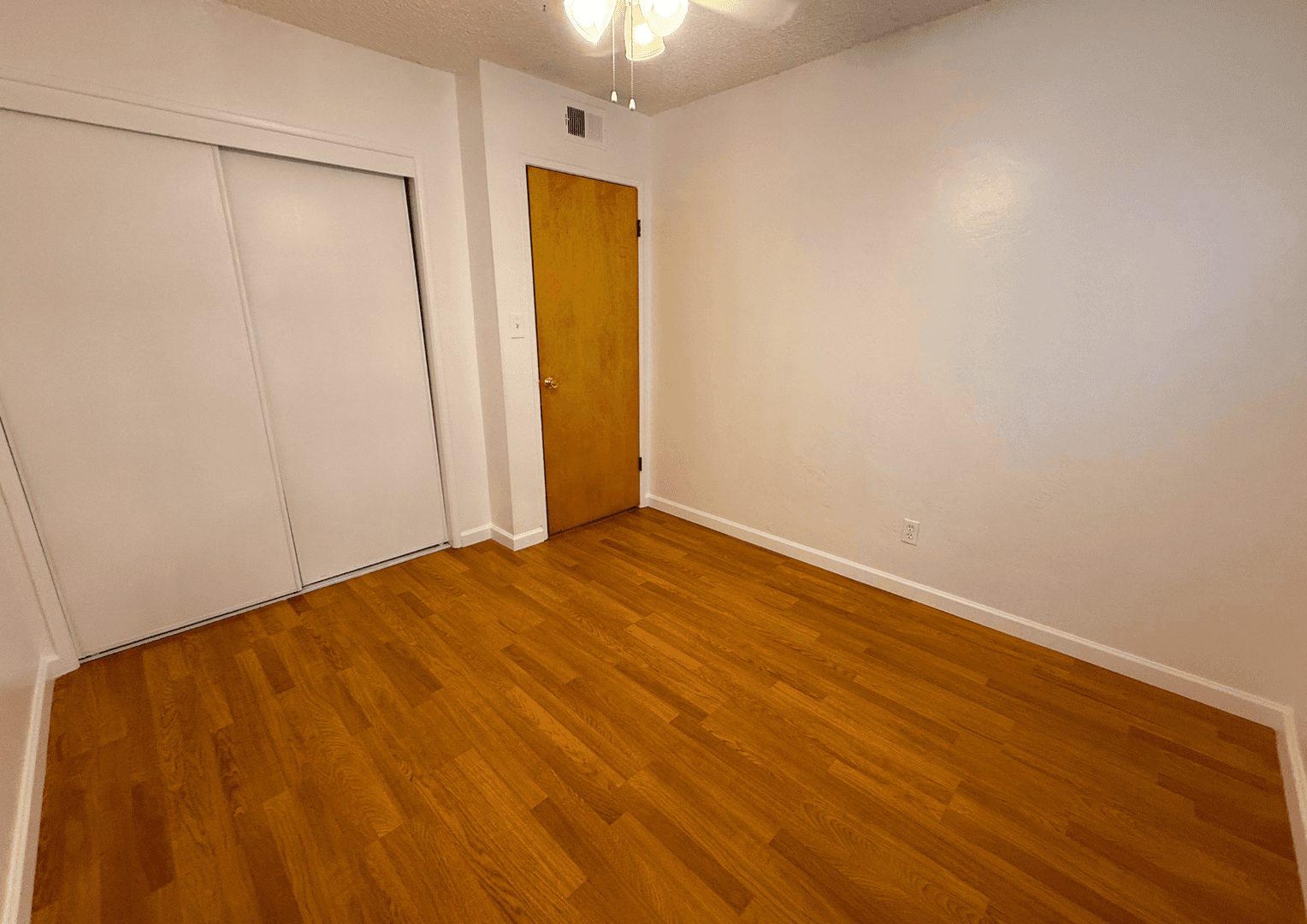 San Diego Apartment: 3974-80 Louisiana St
