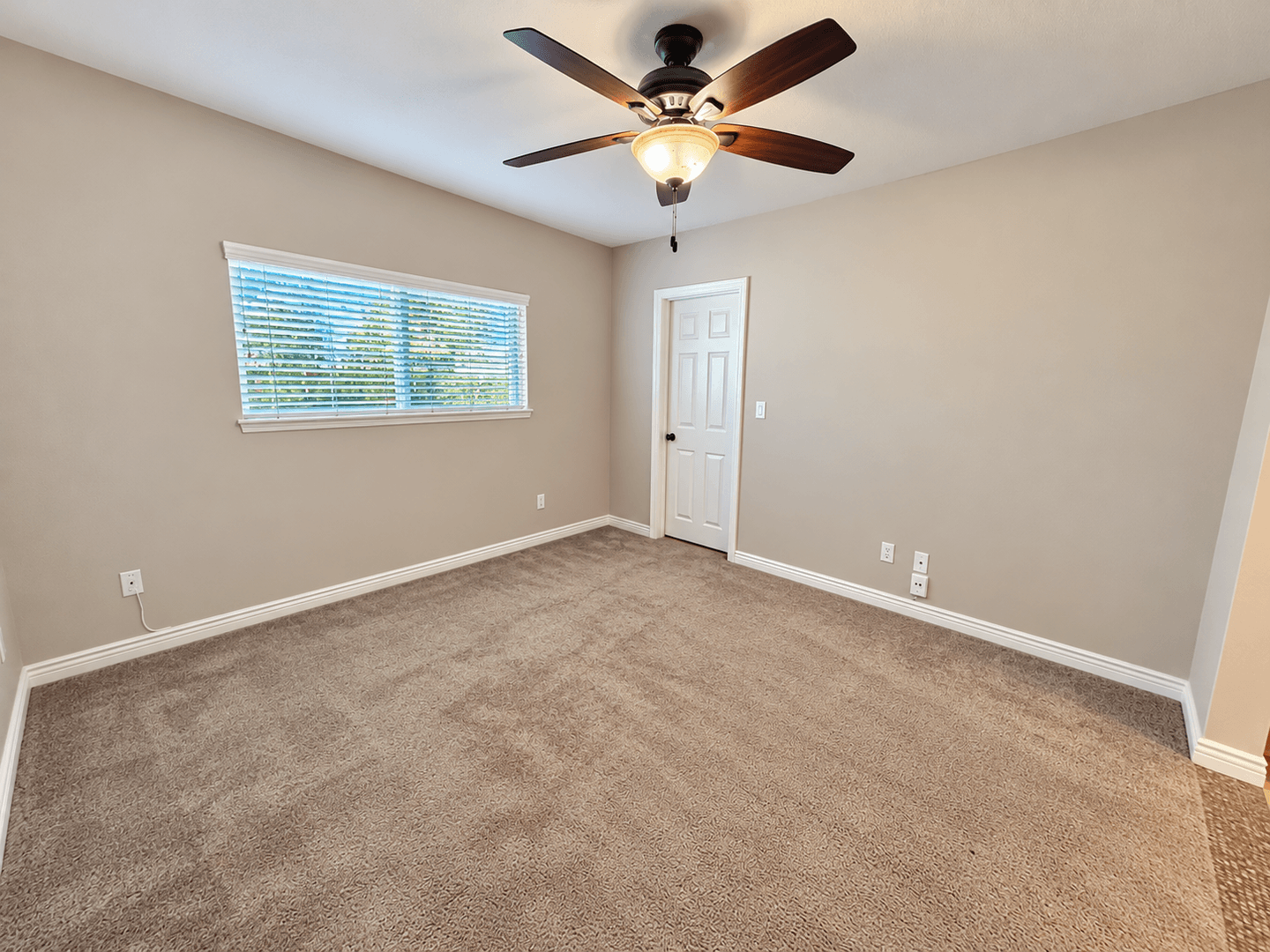 El  Cajon Apartment: 1000 Estes St