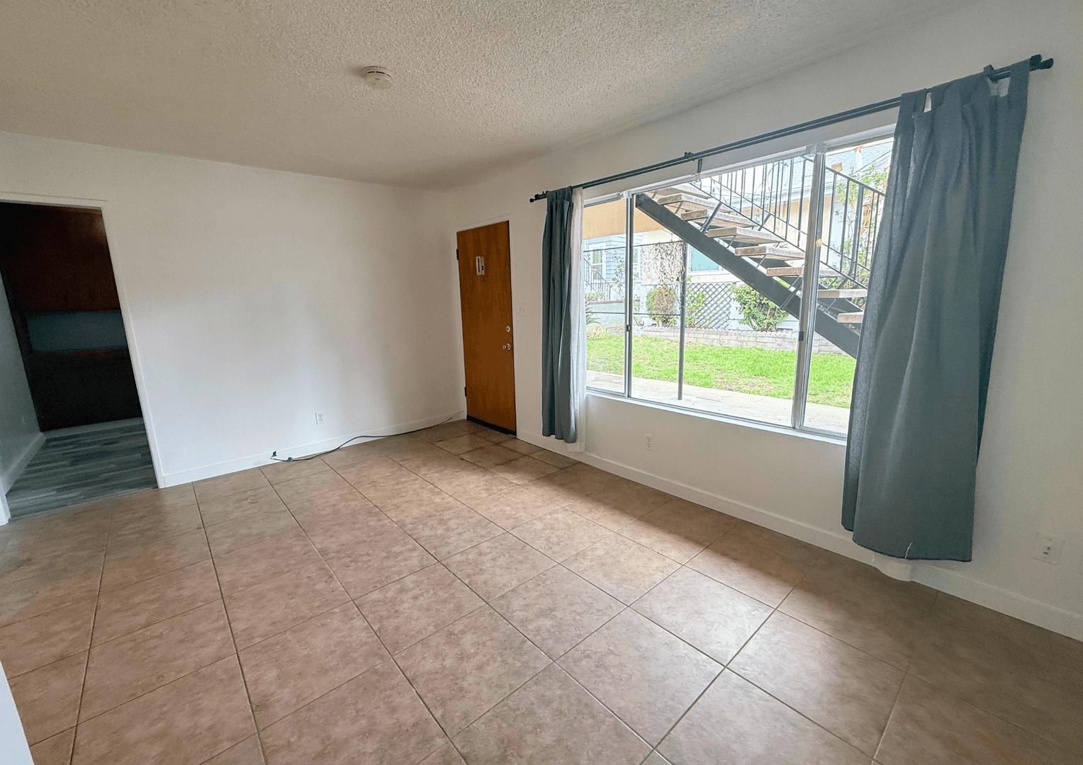 San Diego Apartment: 3974-80 Louisiana St