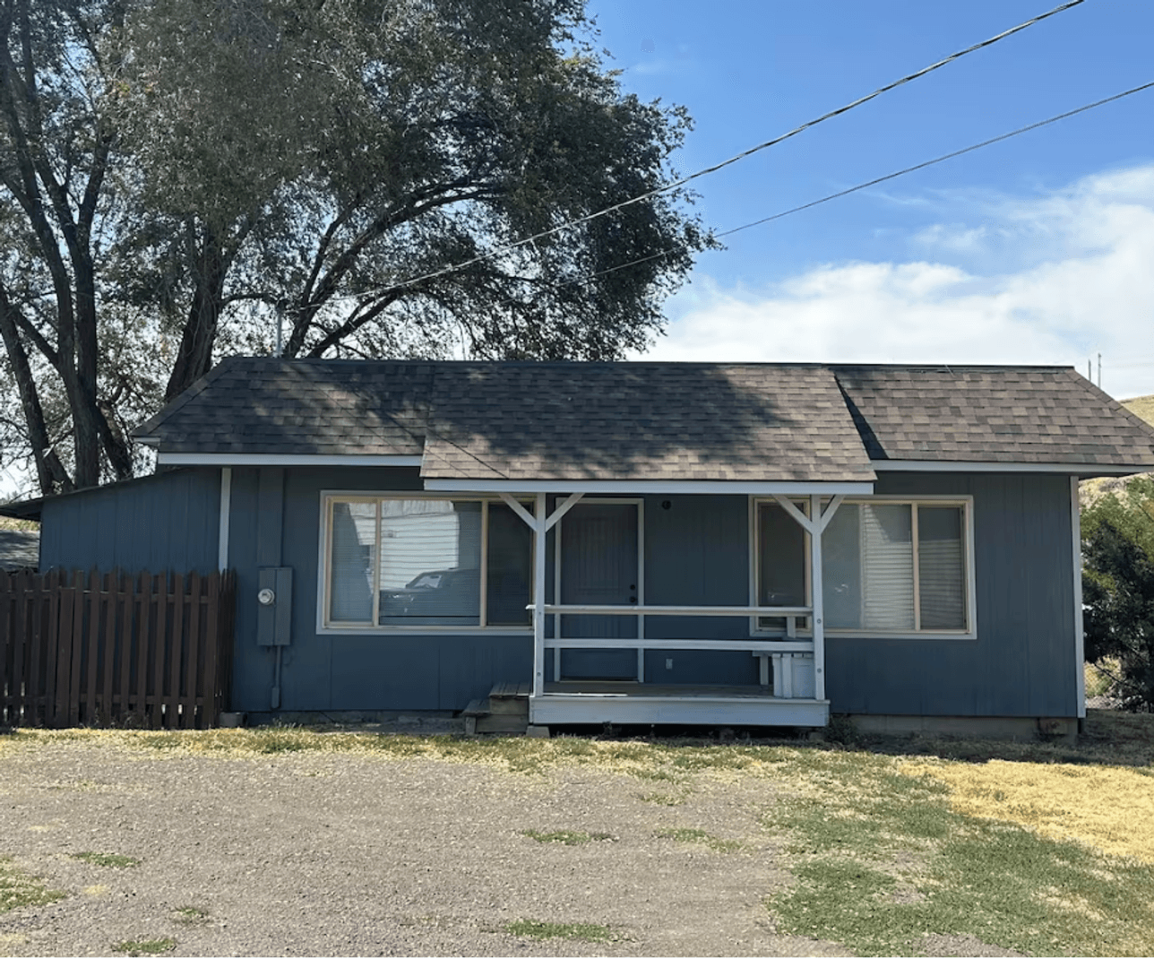 Pendleton House: 211 SE 16th St