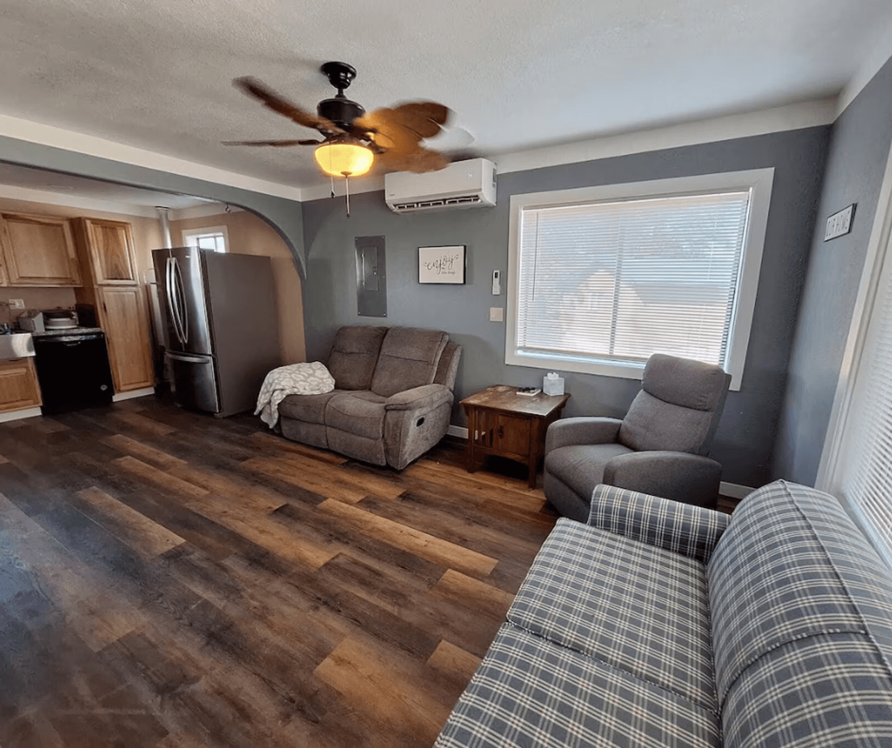 Pendleton House: 211 SE 16th St