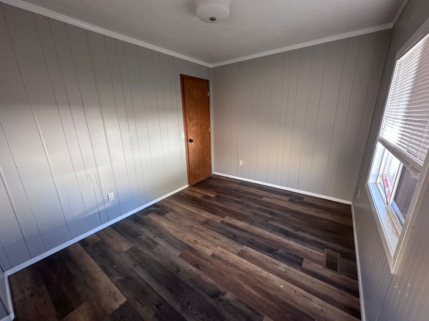 Pendleton House: 2615 NE Lindell Ln
