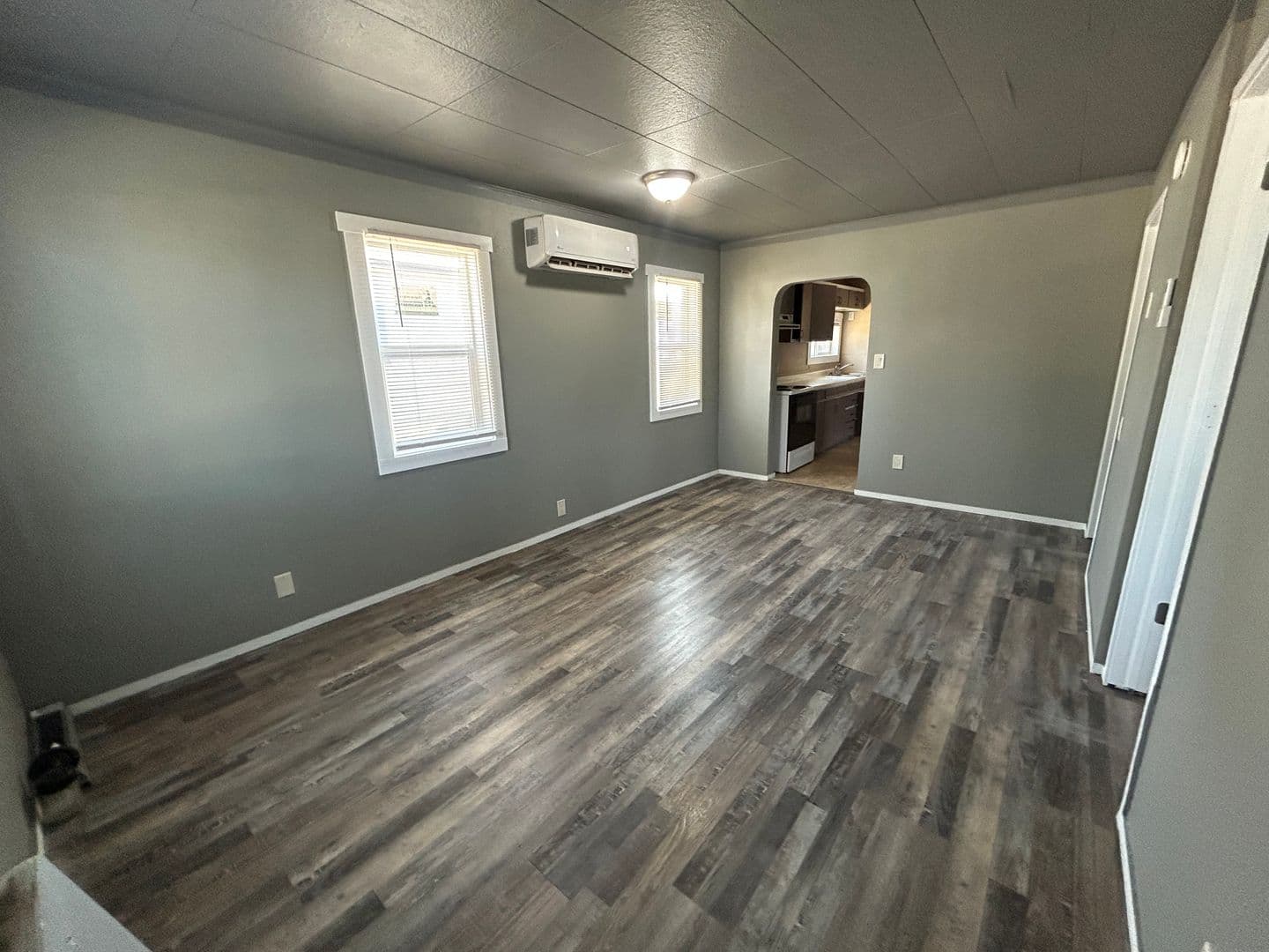 Pendleton House: 323 SW 16th St