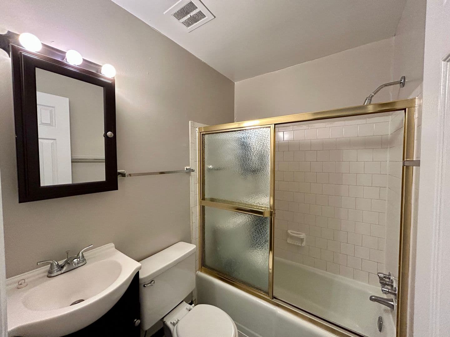 Richmond Apartment: 3510 Chamberlayne Ave