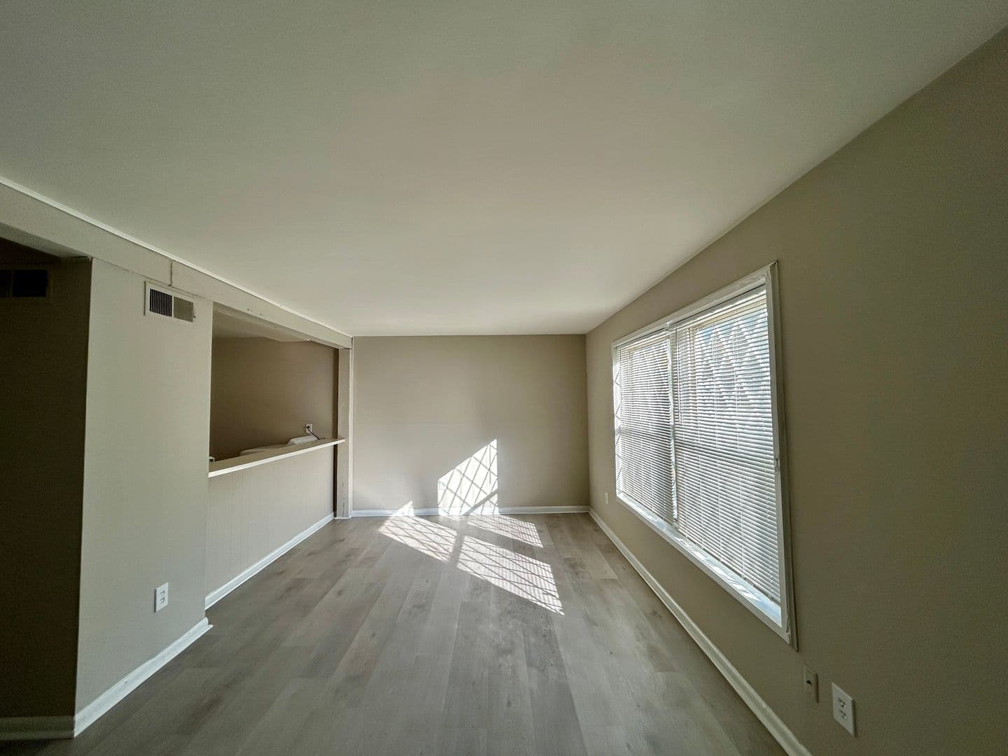 Richmond Apartment: 3510 Chamberlayne Ave