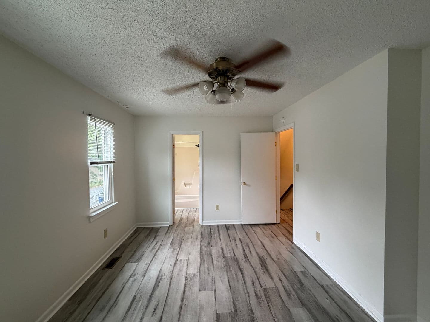 Richmond House: 9342 Lost Forest Drive