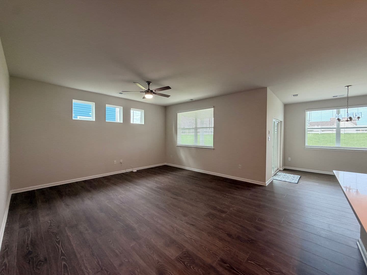 Millville House: 15118 Willow Wood Court