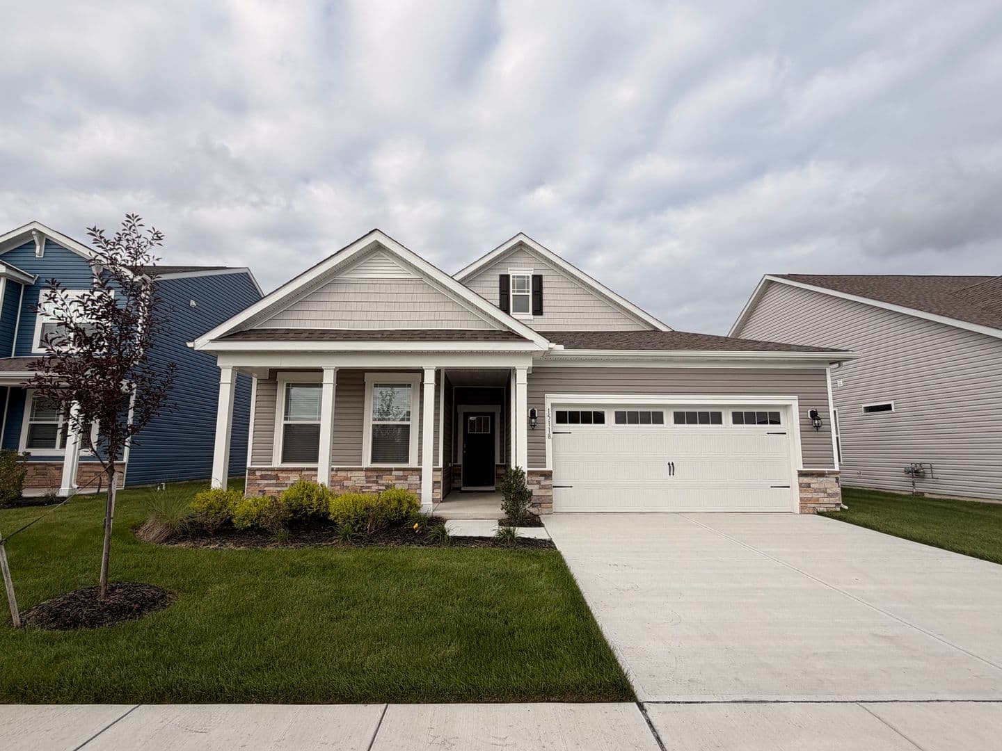 Millville House: 15118 Willow Wood Court