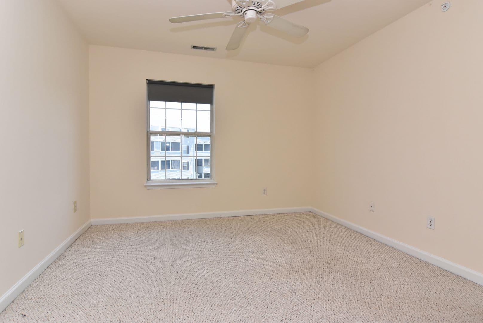 Rehoboth Beach Condo: 3500 Sanibel
